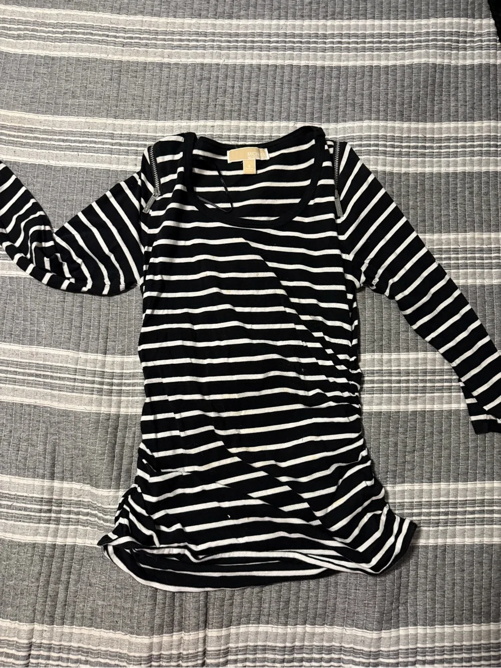 Michael Kors Black & White Striped Long Sleeve Tee